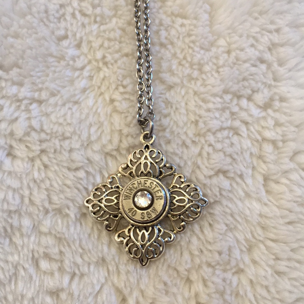 Winchester ladies bullet necklace